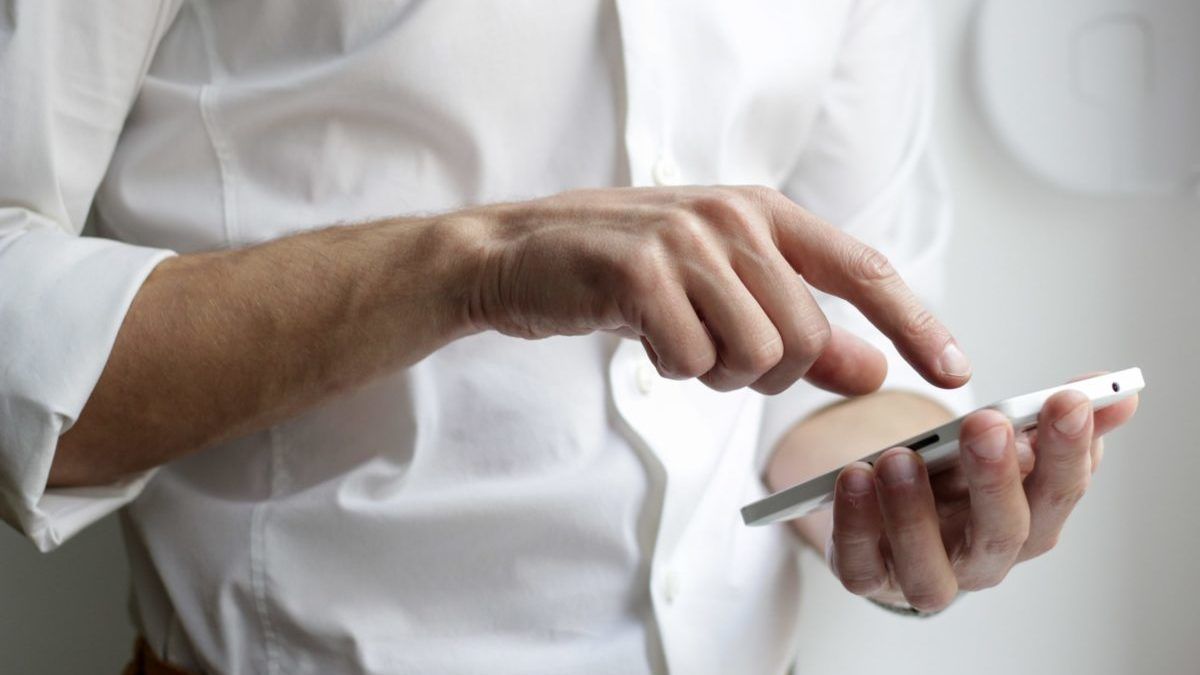 setting up a conference call